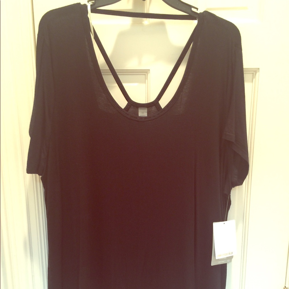 (NWT) Marika cotton t-shirt